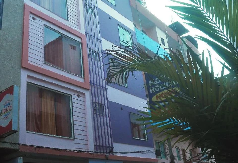 Hotel Thikana Palace