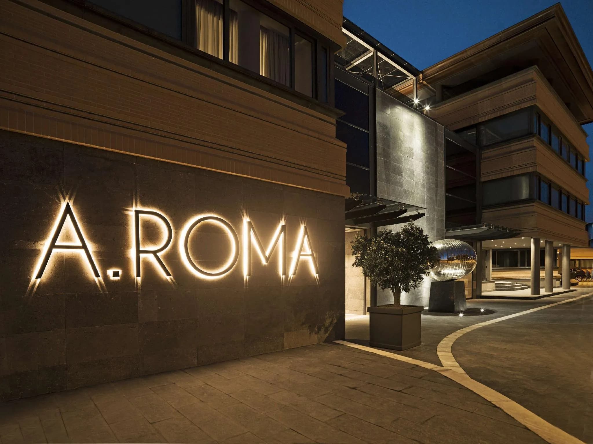 A.Roma Lifestyle Hotel