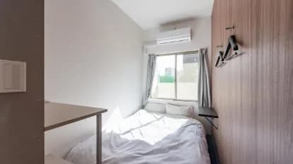 &and Hostel Minamisenju