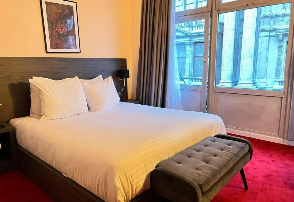 La Bourse Hotel