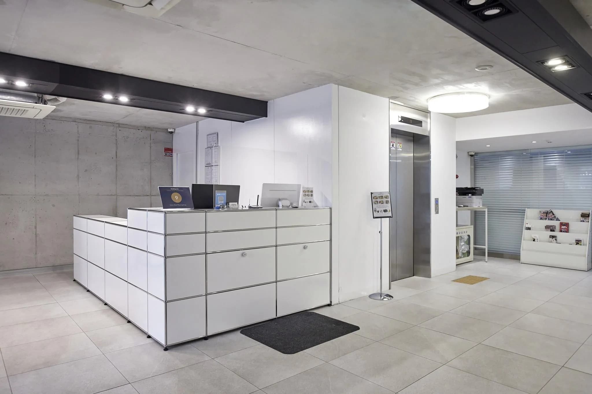 Creto Hotel Myeongdong