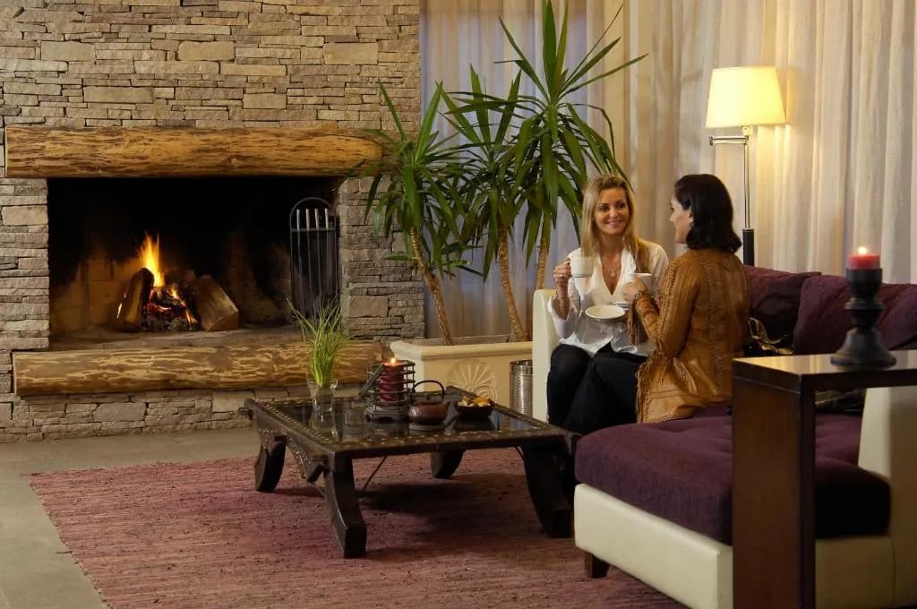 Cilene Del Faro Suites and Spa