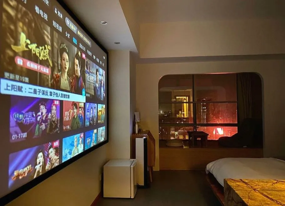 Flower Period ins Projection Apartment (Beijing Road Subway Station)