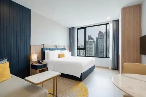 Staybridge Suites Bangkok Thonglor, an IHG Hotel