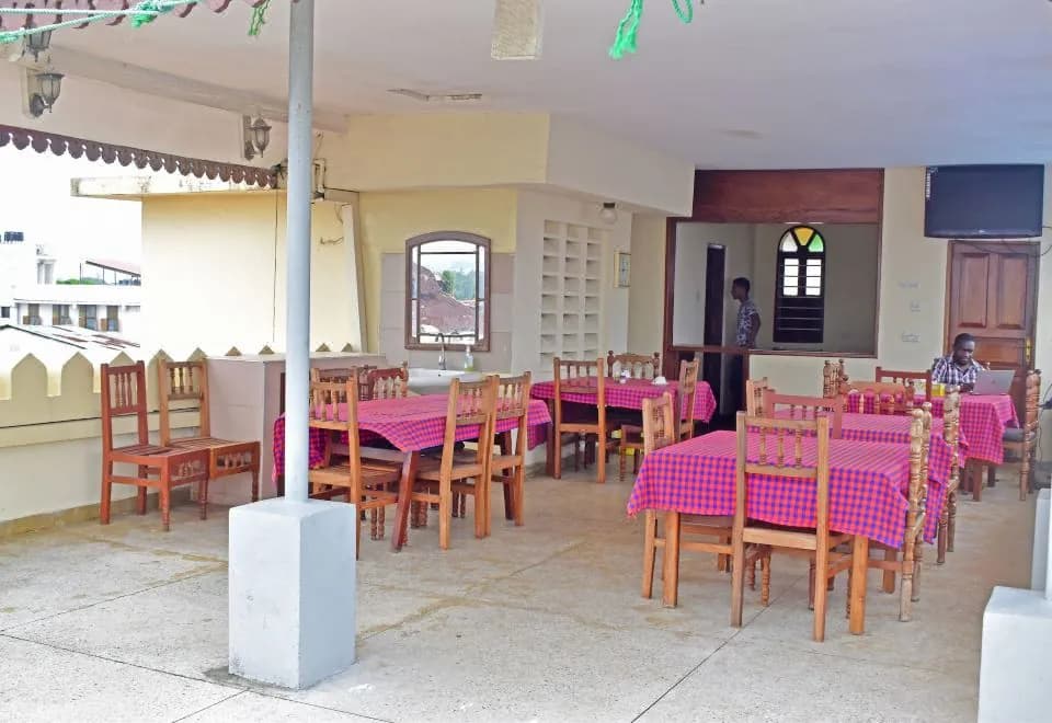Funguni Palace Hotel