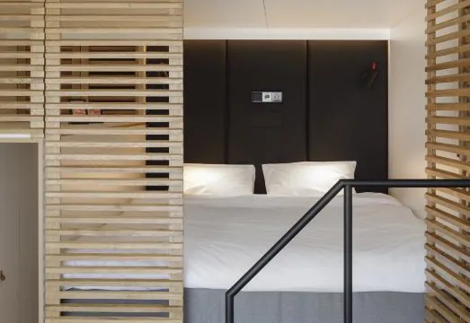 Zoku Paris