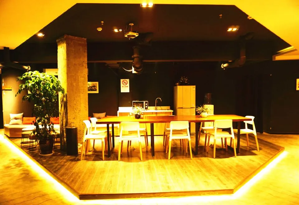 JVS Hotel (Shanghai Railway Station)