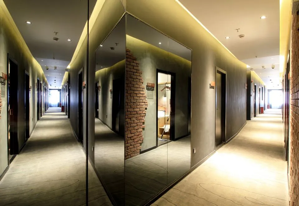 JVS Hotel (Shanghai Railway Station)