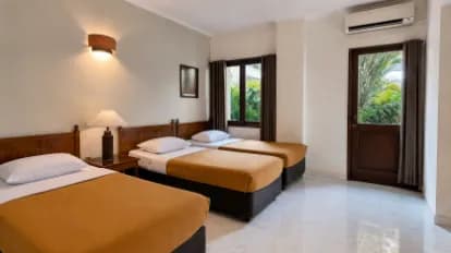 Hotel Winotosastro Garden