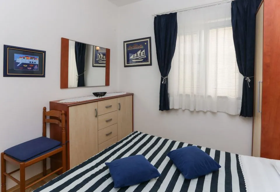 K-apartments