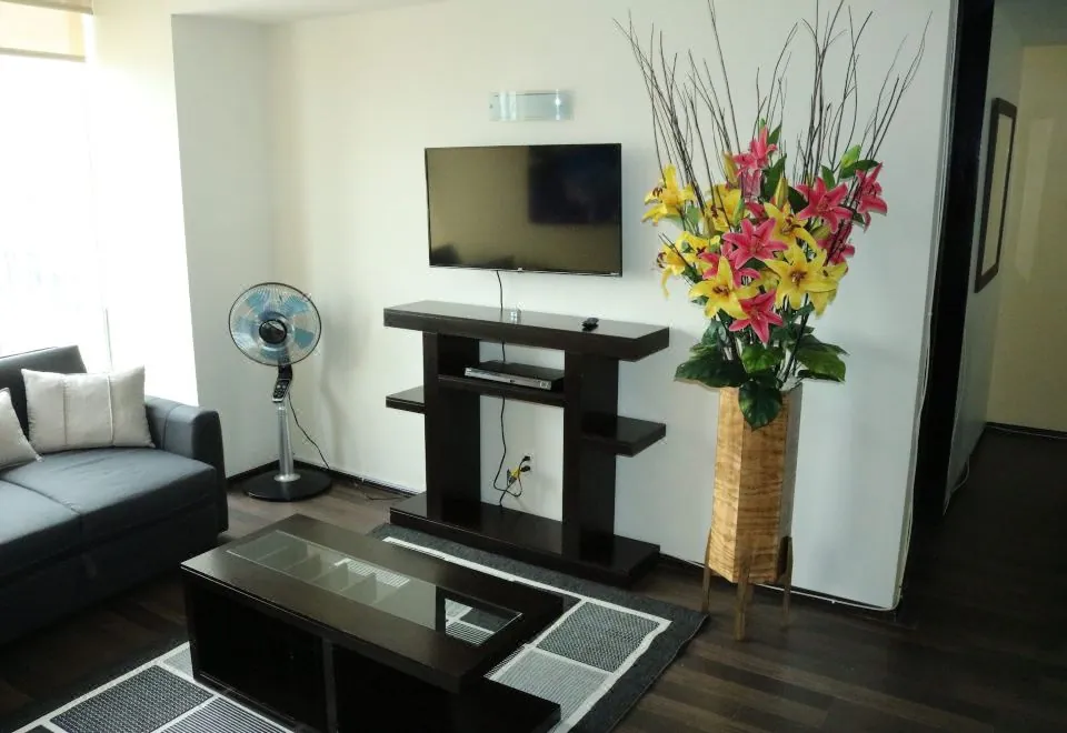 Puerta Alameda Suites