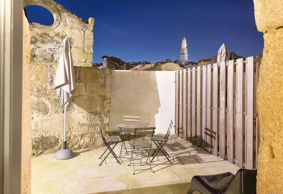Old City Design Apartments