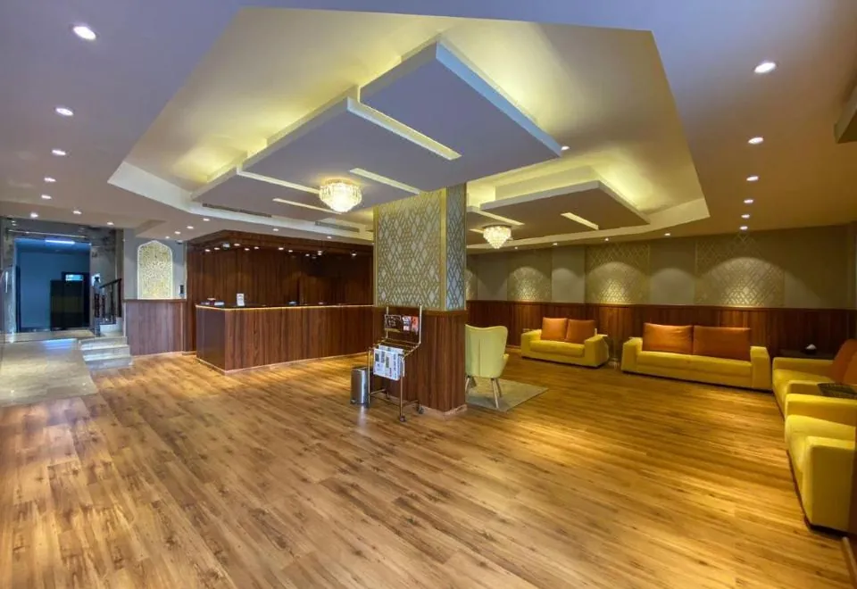 Stars Hotel