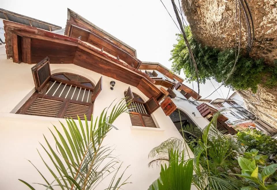 Shoki Shoki House Stone Town
