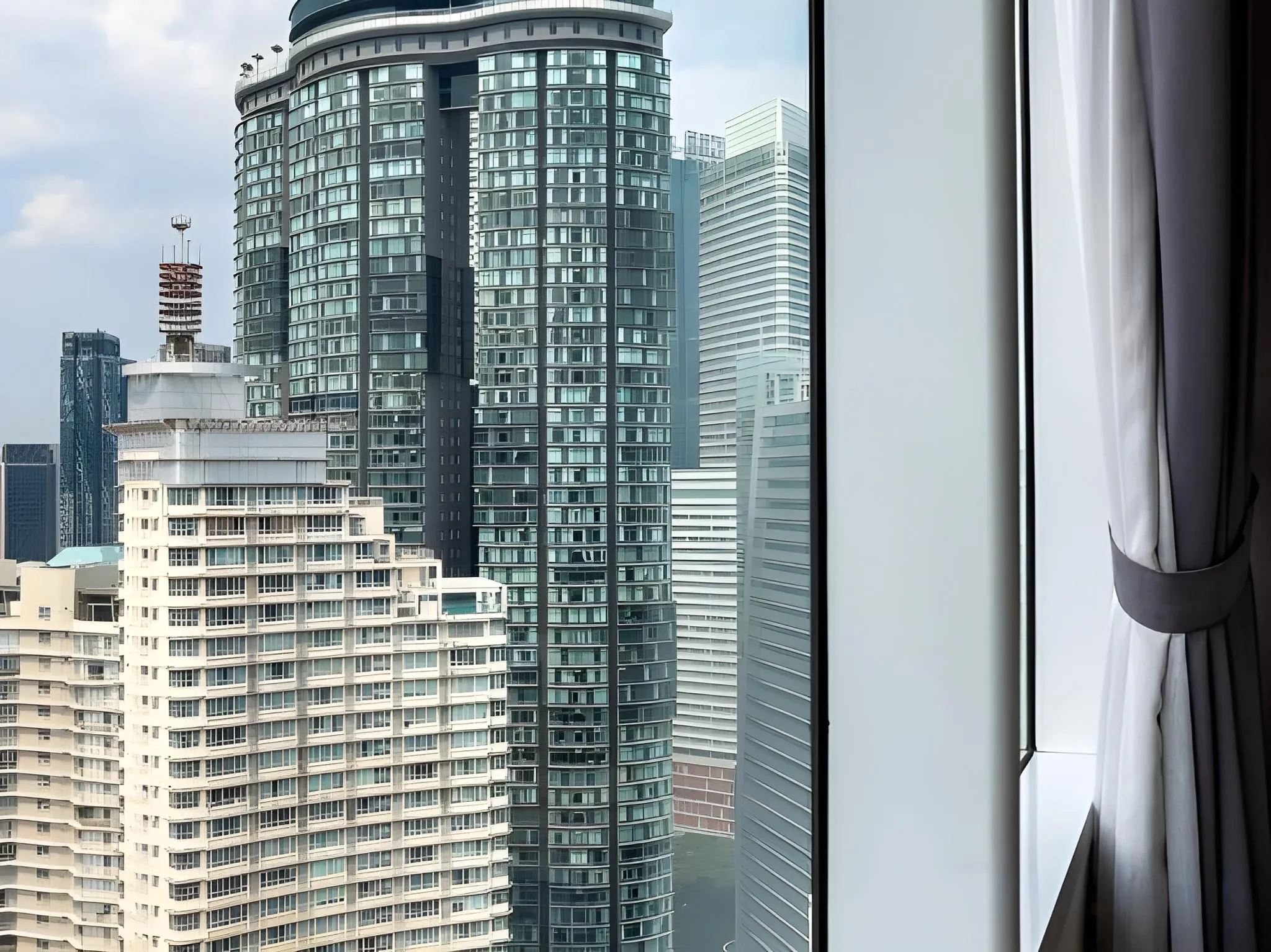 Vortex Suites KLCC by BlackNest