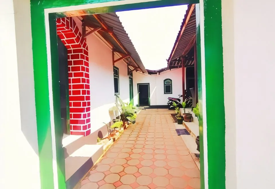 RedDoorz Syariah @ Ndalem Kembang Sore Yogyakarta