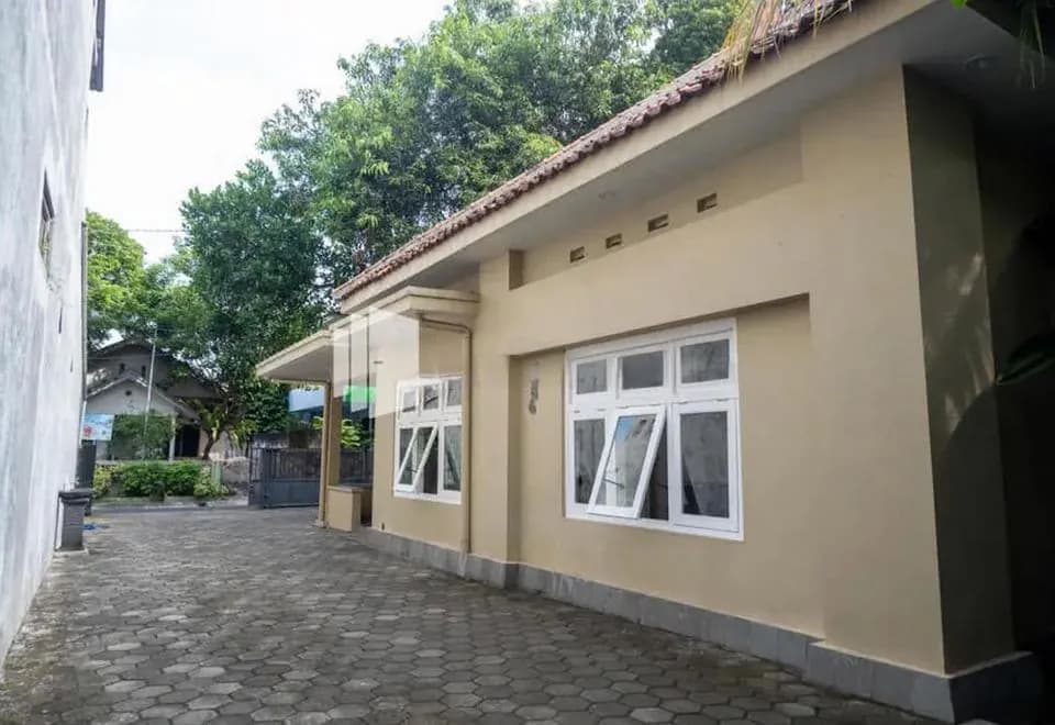 Villa Dora Jogja near Malioboro Area Mitra RedDoorz