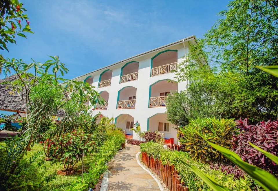 AHG Sun Bay Mlilile Beach Hotel