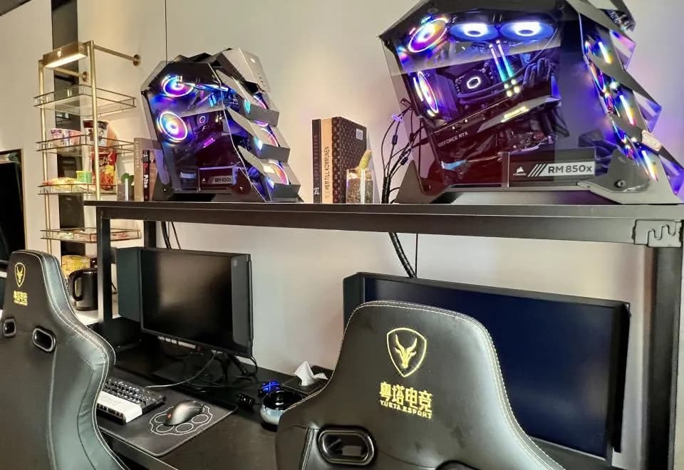 Yueta TOP-PLAY E-sports Hotel (Jinbaili Square Beijing Road Subway Station)