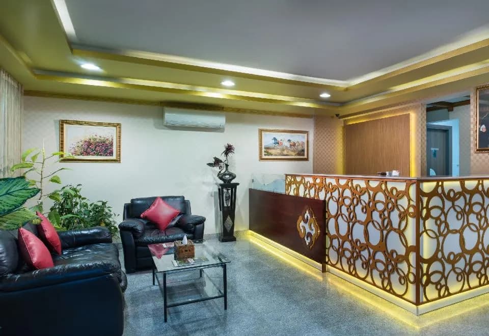 Al Manaf Hotel Suites
