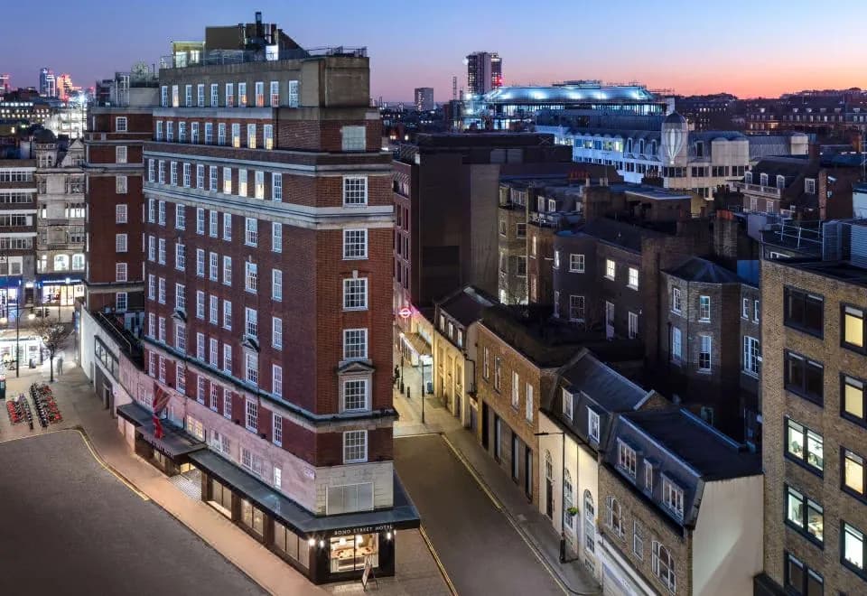 Radisson Blu Edwardian Bond Street Hotel, London