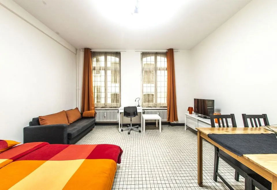 Rentbynight Aparthotel