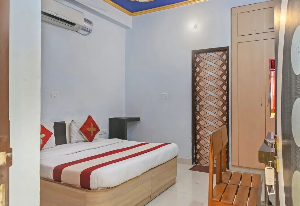 Hotel Gitanjali