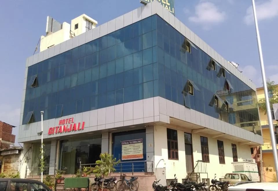 Hotel Gitanjali