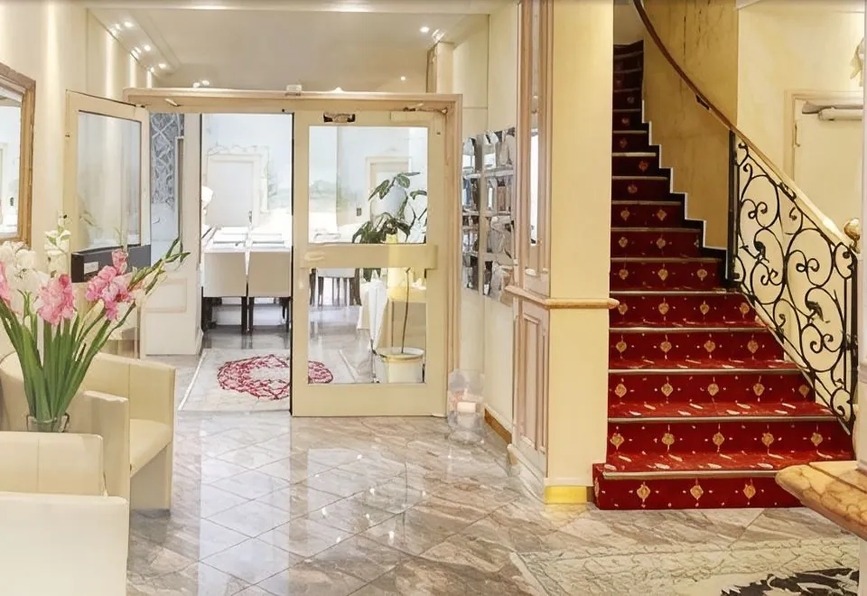 Hotel Condor