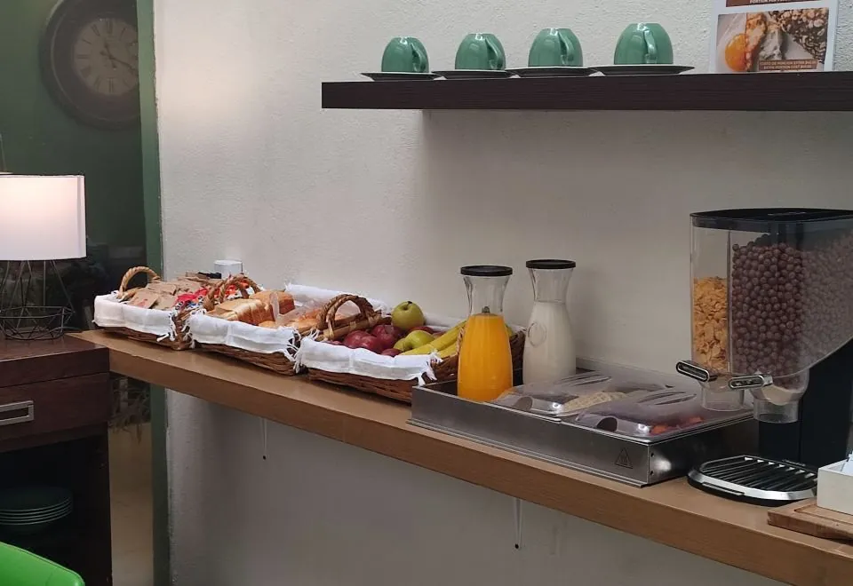 Lombardo Suites
