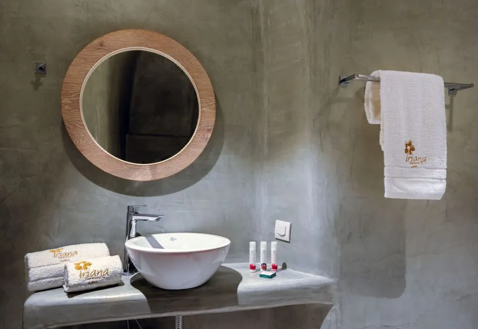 Iriana Suites