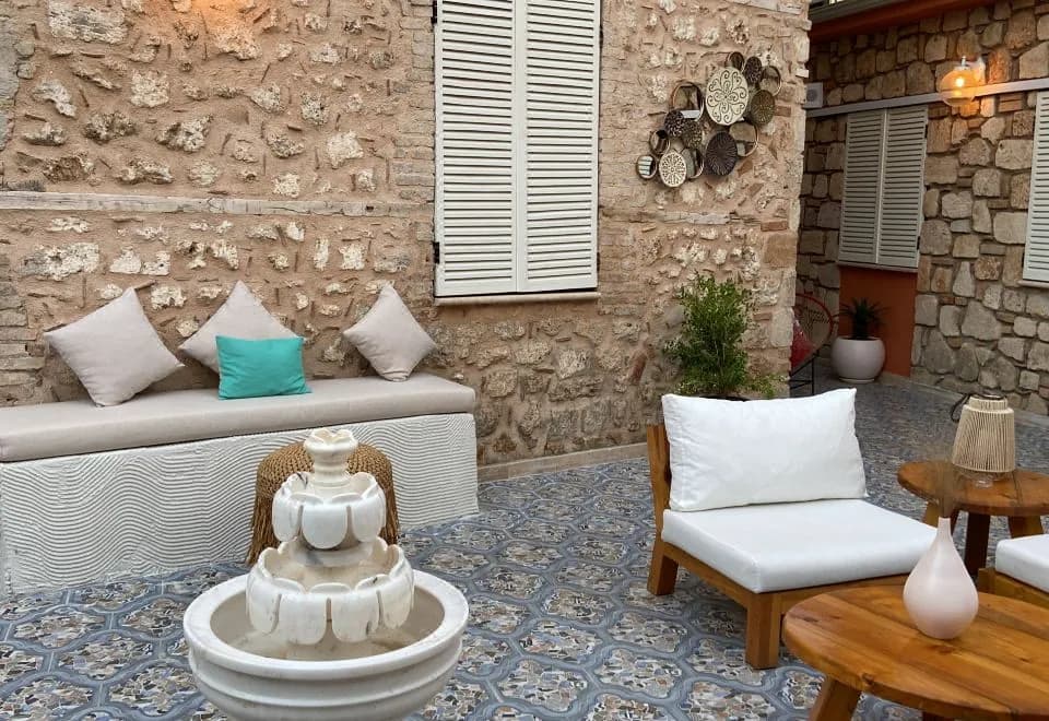 Noa's Boutique Hotel