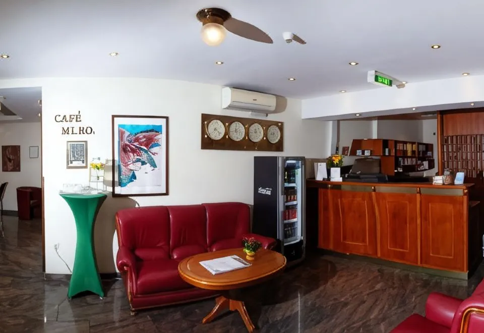 Suite Hotel 900 m Zur Oper