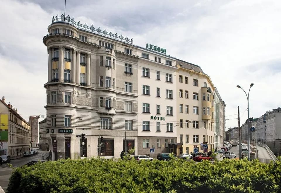 Hotel Goldene Spinne