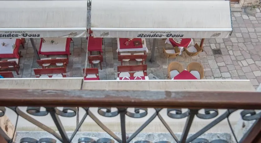 Hotel Rendez Vous