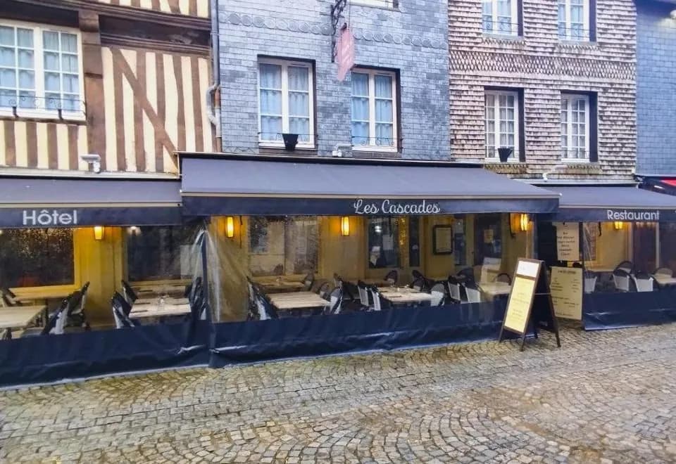 Les Cascades - Hôtel de Charme