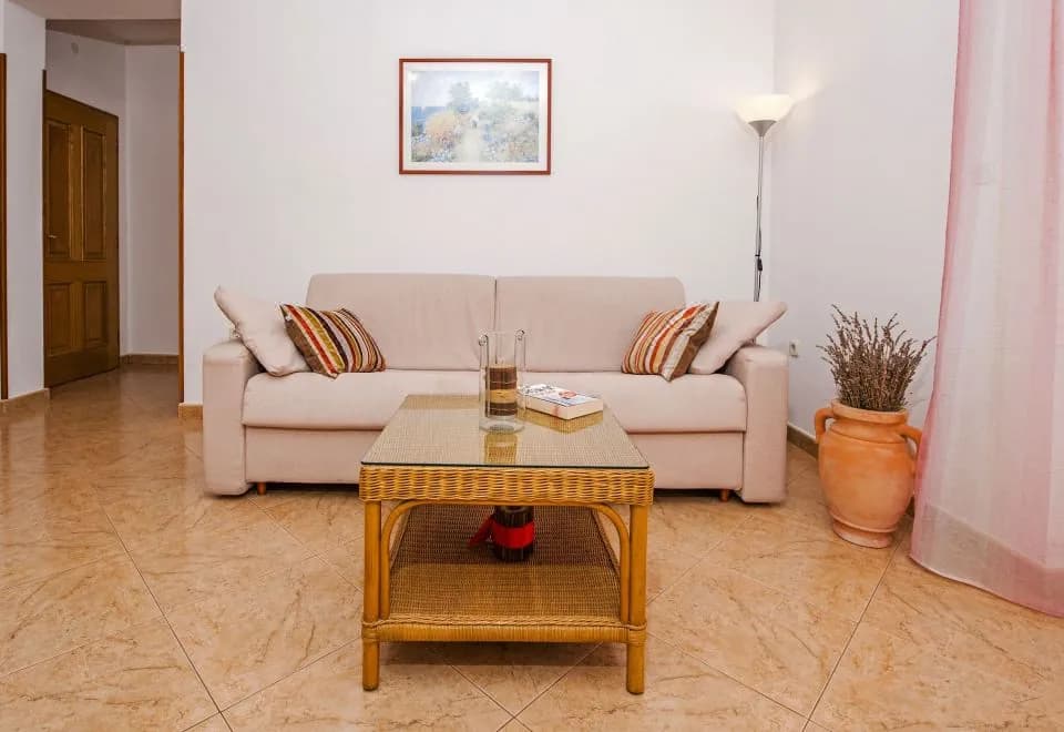 Apartments Bella