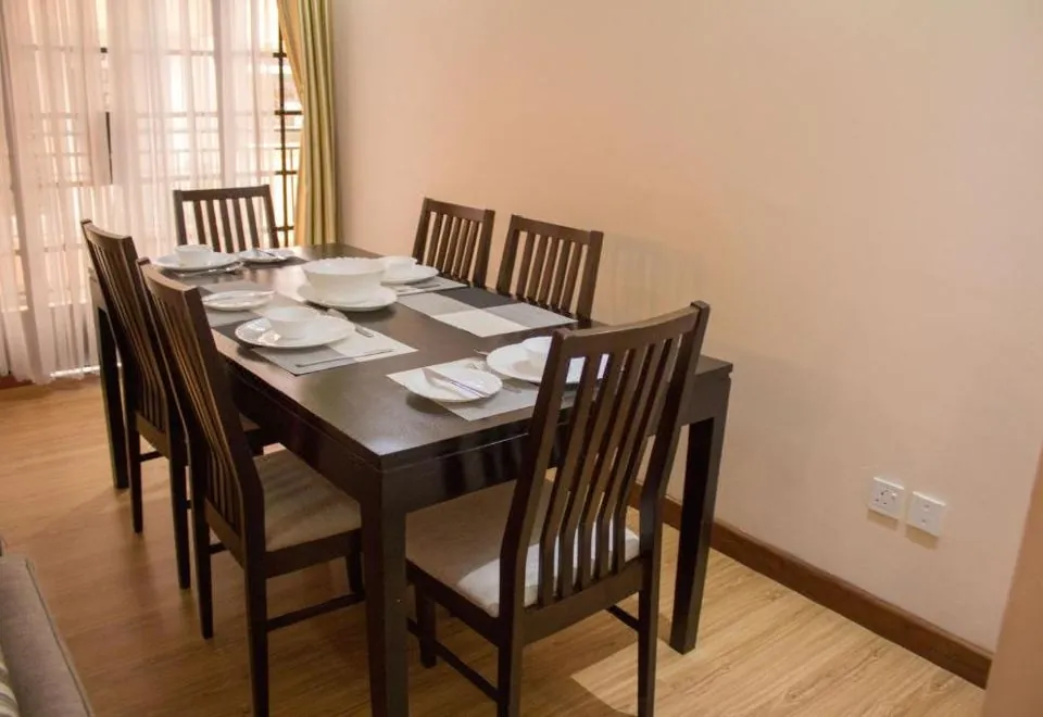 Crystal Glow Serviced Apartment