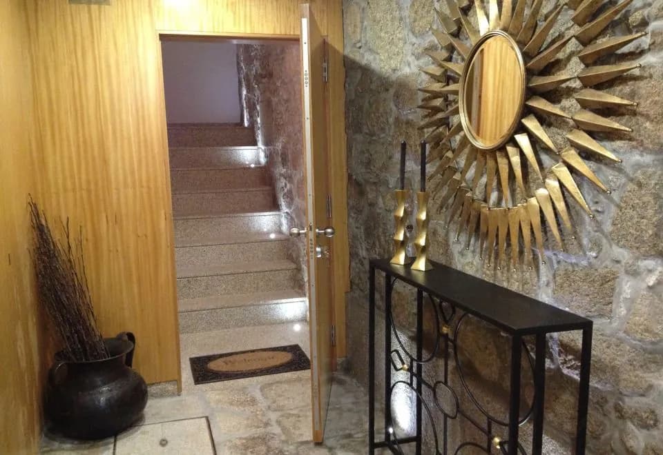 Authentic Porto Apartments