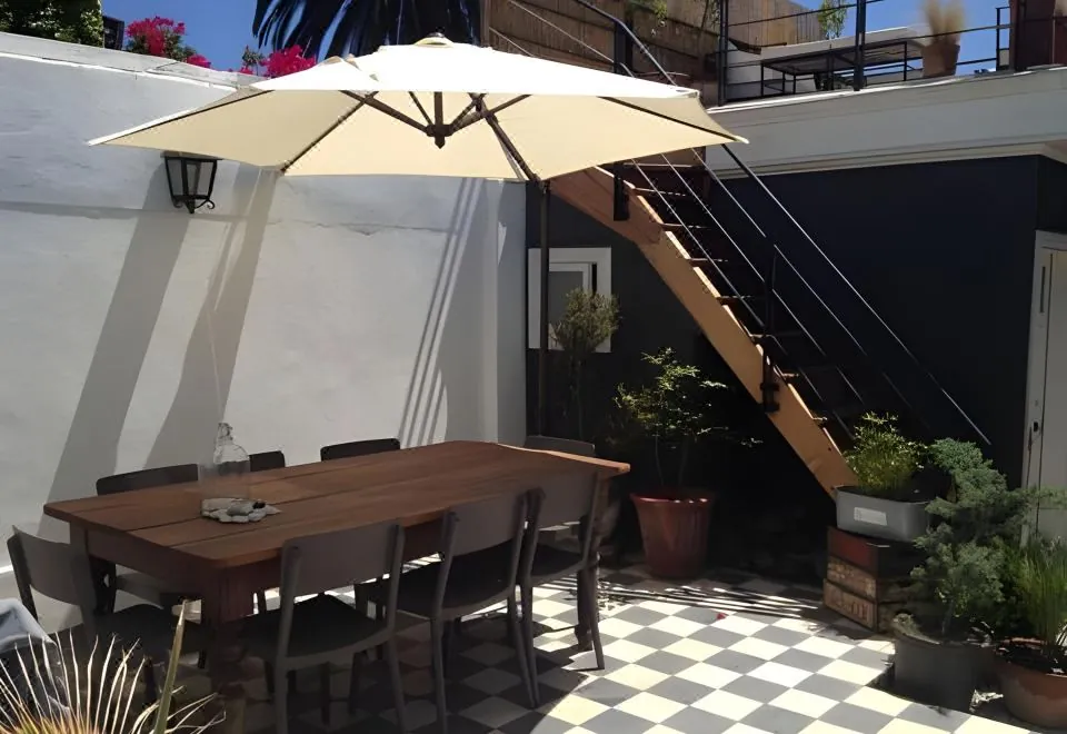 New Voga Guesthouse