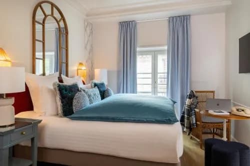 HOTEL LE LAVOISIER Paris