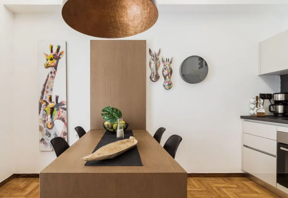 Acropolis Executive Suite