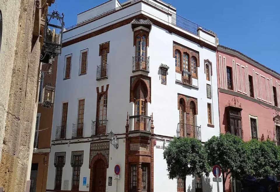 Casa Palacio La Casa Blanca Suites