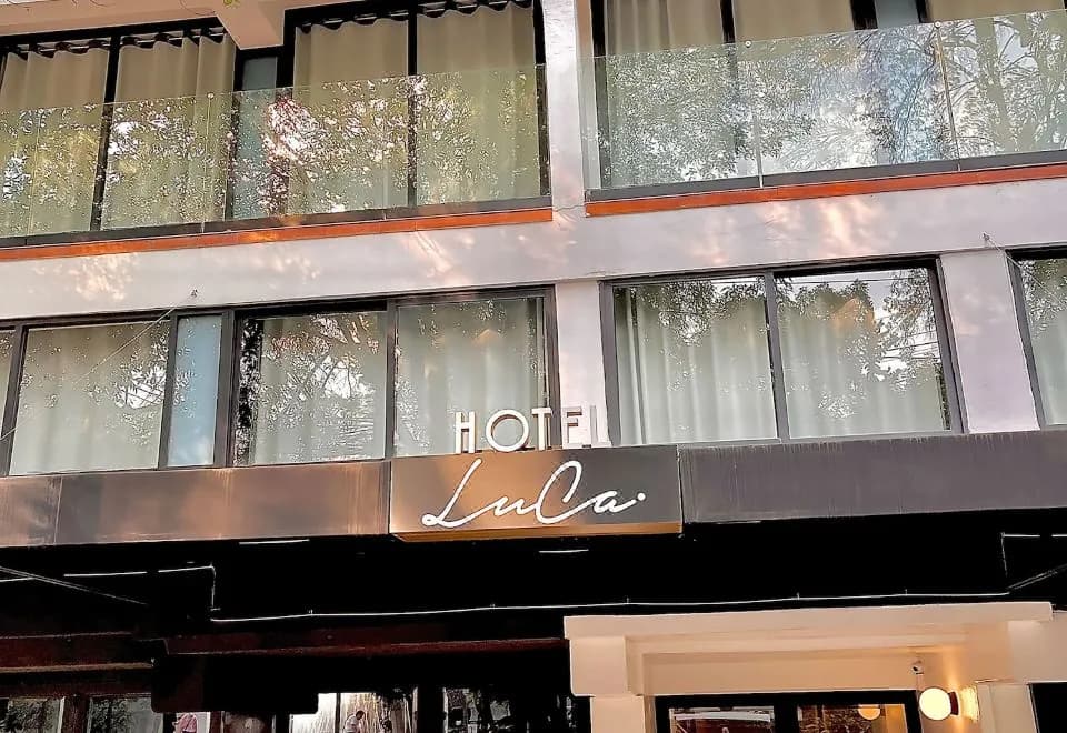 HOTEL LUCA