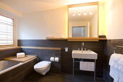 Motel (Shanghai Lujiazui Yushan Road Yuanshen Sports Center)