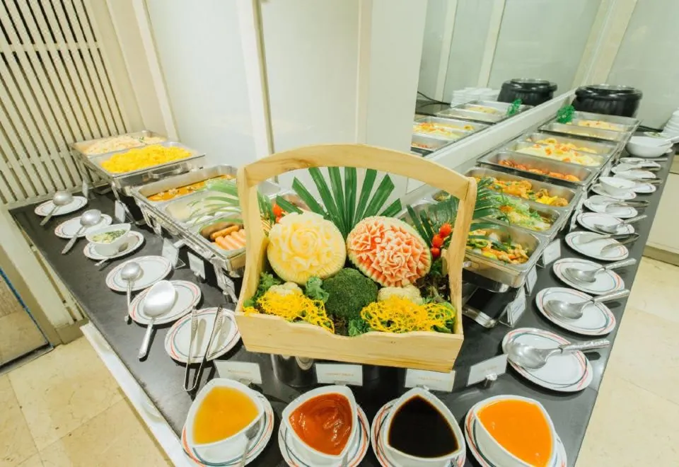Seasons Siam Hotel