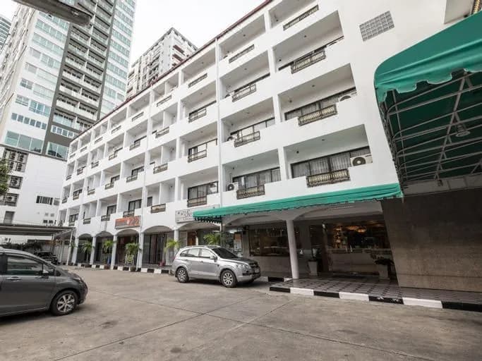 Admiral Suites Bangkok