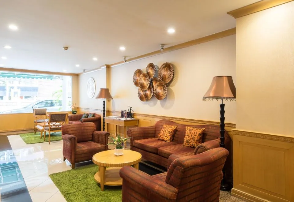 Admiral Suites Bangkok