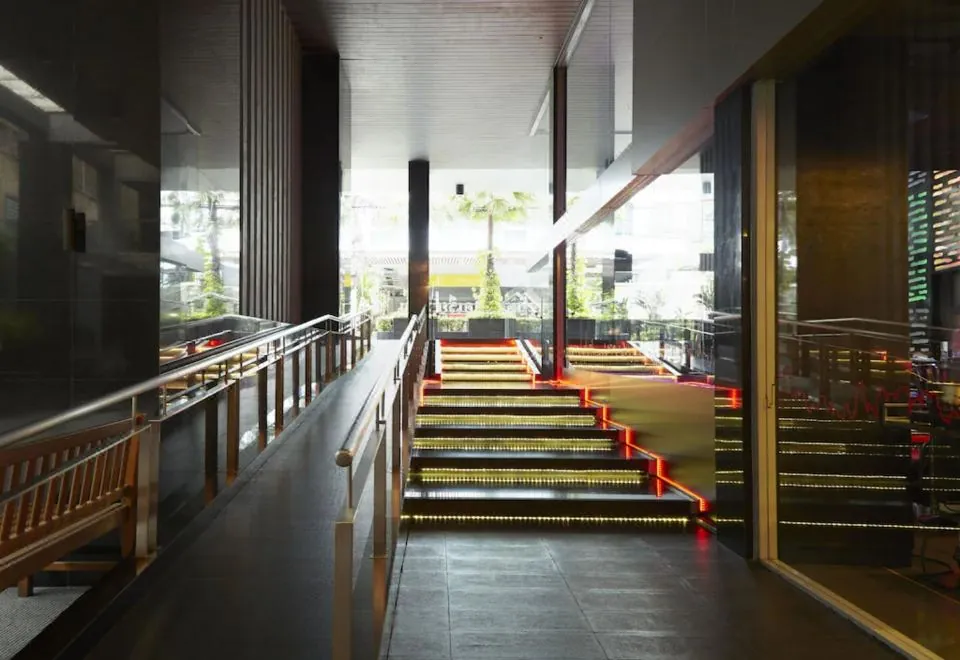 Galleria 10 Hotel Bangkok