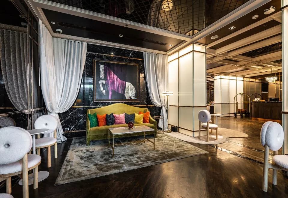 MUU Bangkok, Small Luxury Hotels of the World